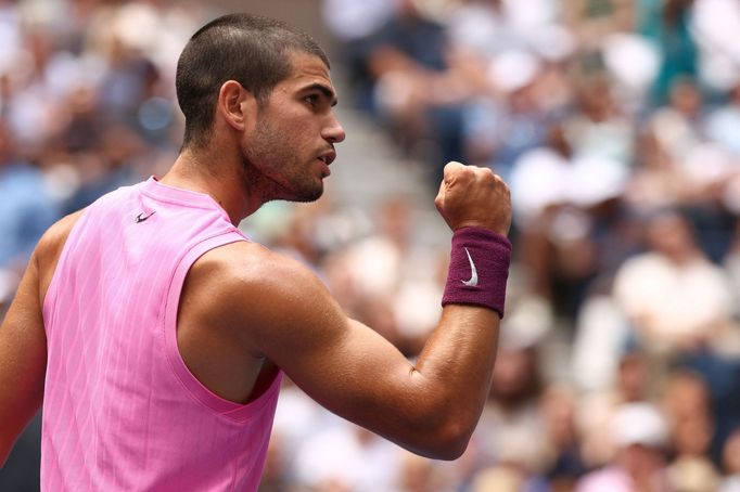 Carlos Alcaraz ve čtvrtfinále US Open proti Jiřímu Lehečkovi