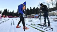 Podmínky pro závod jsou podle starosty Bedřichova Petra Holuba ideální. "V letošní zimní sezoně byly zatím pouze tři dny v Jizerských horách tak pěkné jako dnes. Sluníčko svítí, stopa je vymrzlá, lidé si užívají pohody," řekl ČTK.