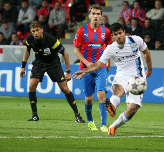 Plzeň vs. Manchester City, utkání Ligy mistrů (Hořava, Agüero)