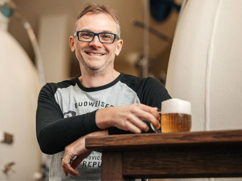 V hospodách táhne naše hořké pivo, říká šéf Budvaru. Češi jsou konzervativní