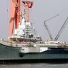 Čína - letadlová loď Varjag před dokončením