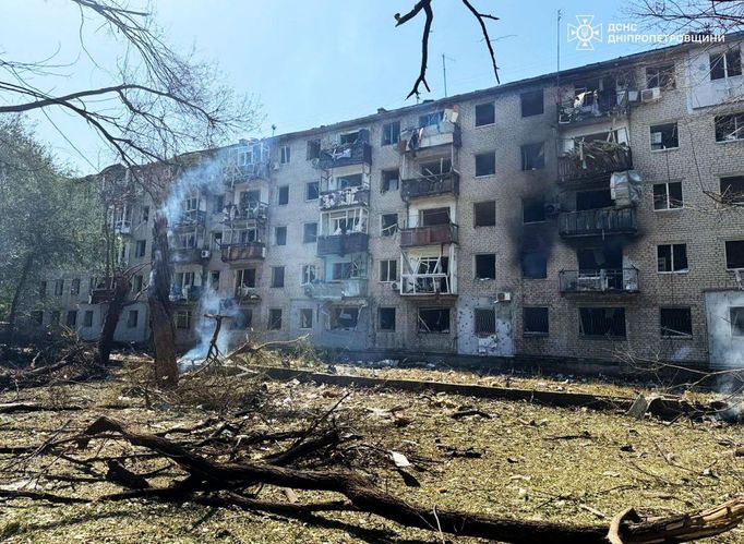 Jeden člověk zahynul a 53 utrpělo zranění při pátečním ruském náletu na město Pavlohrad.