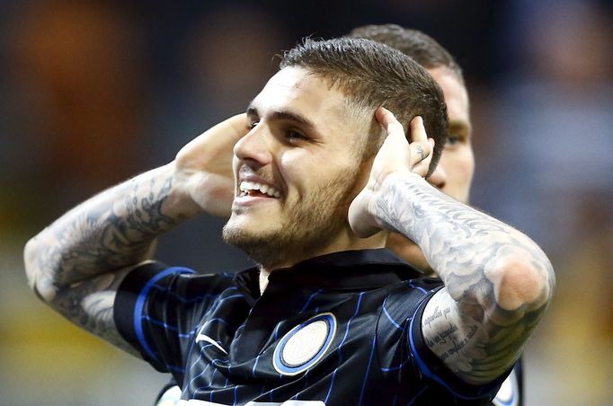 Mauro Icardi slaví gól Interu Milán