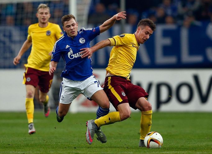 EL, Schalke 04-Sparta: Max Meyer - Lukáš Mareček