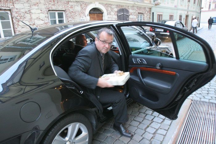 Paroubek slaví narozeniny