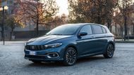 Fiat Tipo (-82,47 %): Propad Fiatu Tipo není bleskem z čistého nebe. Jeho produkce během loňského roku skončila, i když se na některých trzích ještě na podzim objevil sedan s omezenou nabídkou motorů a lákavou cenou. Do Česka ale nezamířil. Kompaktní Ital tak z 251 spadl na 44 prodaných kusů.