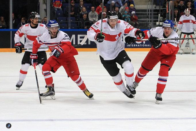 MS 2016, Česko-Švýcarsko: Tomáš Filippi (41), Radek Faksa (12) - Nino Niederreiter (22)