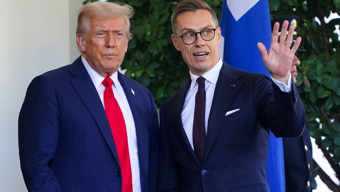 Americký prezident Donald Trump přivítal finského prezidenta Alexandra Stubba v Bílém domě ve Washingtonu, D.C., USA, 9. října 2025