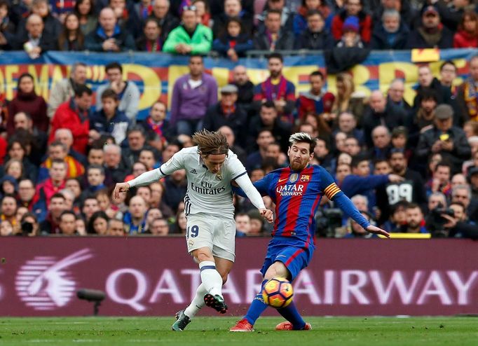 Clasico, Barcelona-Real: Lionel Messi - Luka Modrič