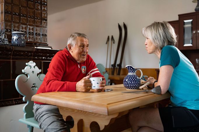 Záběr z dokumentárního filmu o Horské službě Ve službě horám.