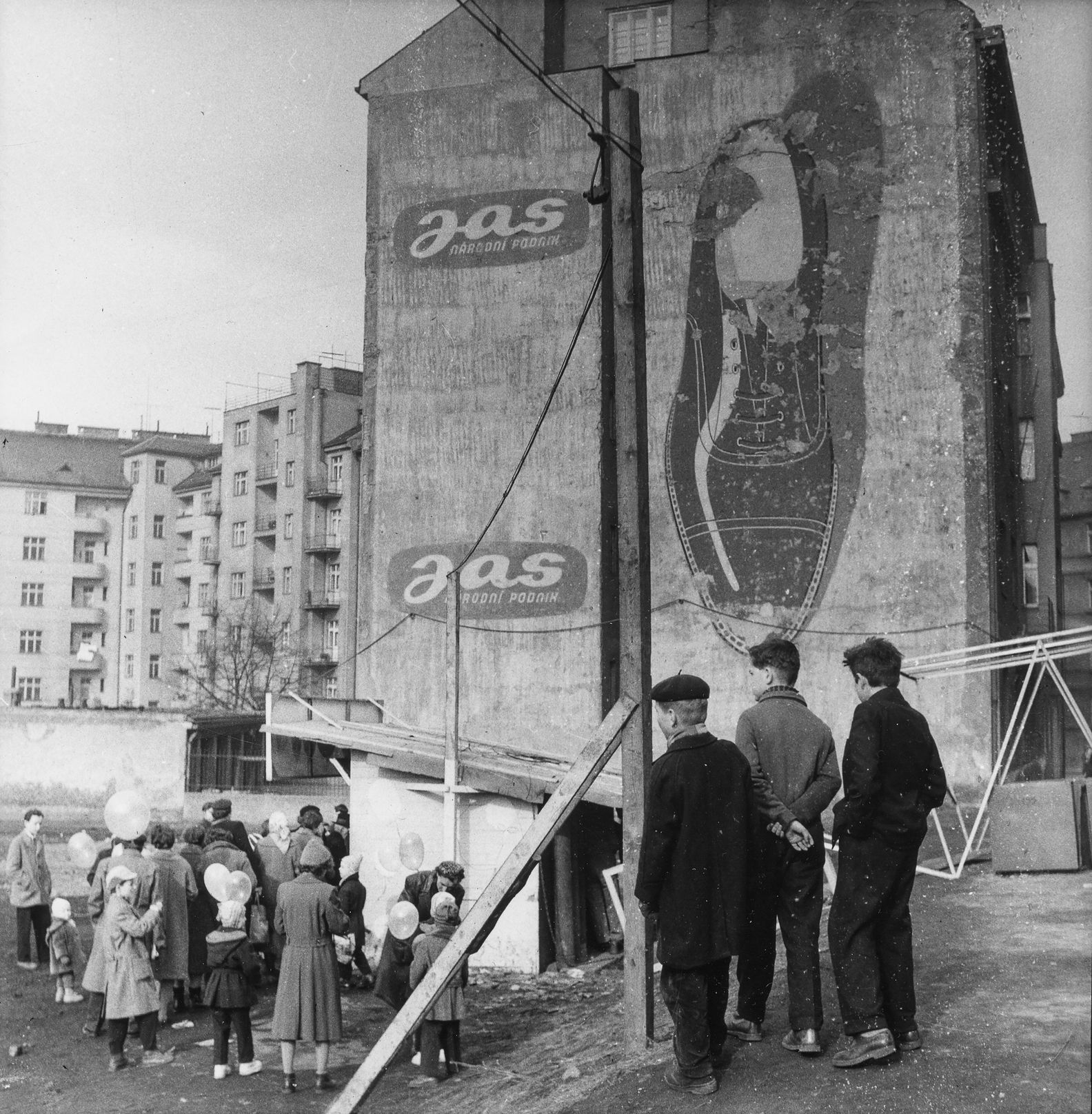 Dagmar Hochová, kniha, Nakladatelství PositiF, Foto, Magazín