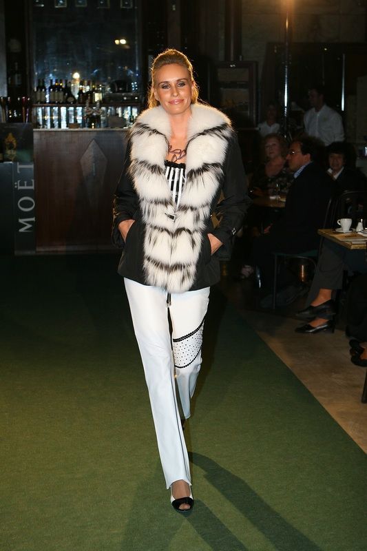 Módní přehlídka Petra Lakrona - modelka