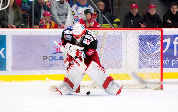 Třinec - Hradec, 4. semifinále play-off hokejové extraligy 2018: Šimon Hrubec