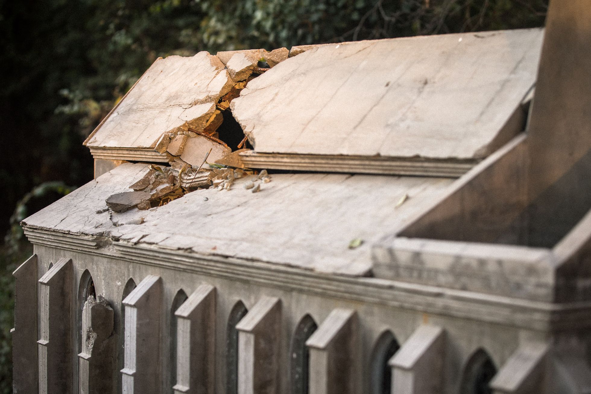 Betonové zmenšeniny brutalistních staveb, Krištof Kintera, Kunsthalle Praha