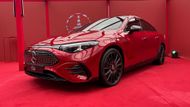 Na český trh vstupuje nová generace Mercedesu CLA, zatím jen s elektrickým pohonem, ale zajímavou cenou. Oficiálně jde o CLA s technologií EQ.