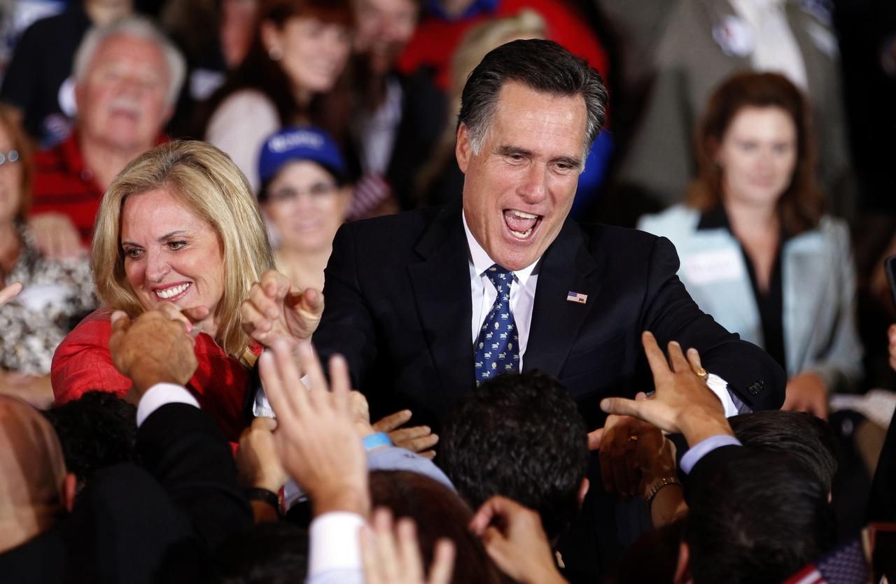 Romney oslavuje vítězství v primárkách na Floridě