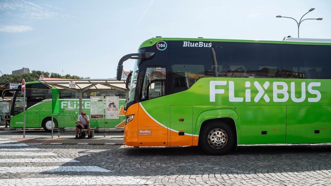 Zelené autobusy na Florenci. (ilustrační foto)