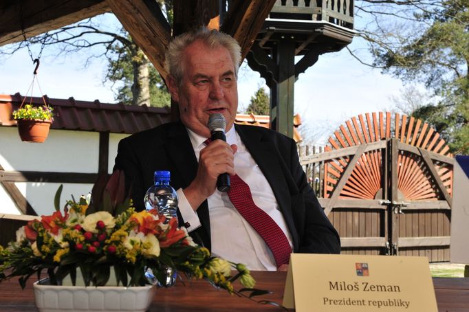 Miloš Zeman na Karlovarsku