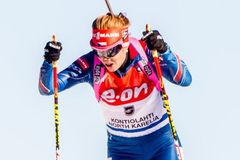 Sledovaly jsme ŽIVĚ Biatlonistky jely stíhací závod