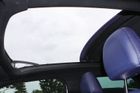 Střechu v Citroënu není nutno otevřít celou