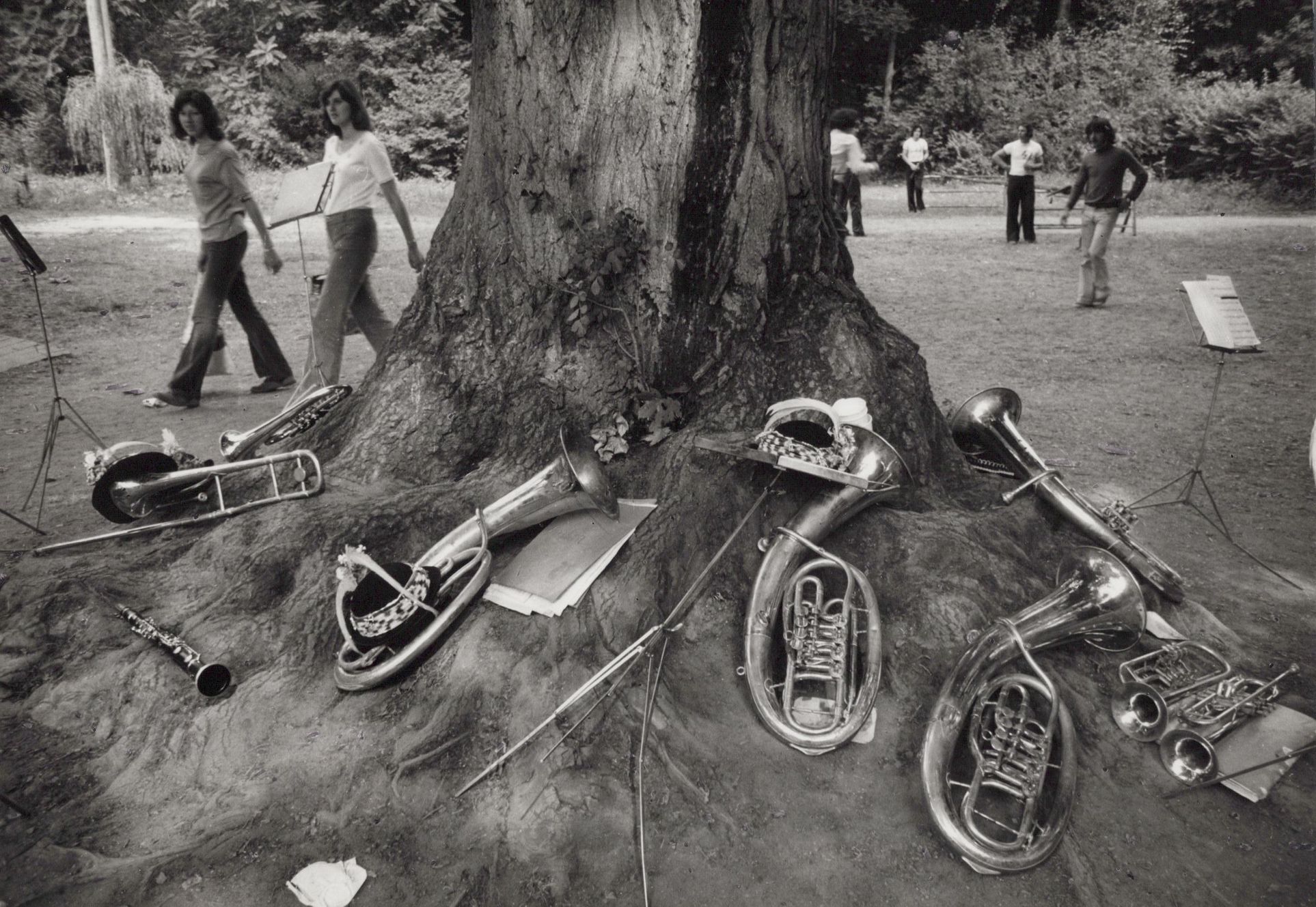 Jiří Horák, Nymfy a rebelové, monografie, nakladatelství PositiF, Foto, Magazín