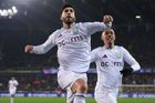 Aston Villa nakročila do čtvrtfinále Ligy mistrů. Rozhodly vlastní gól a penalta