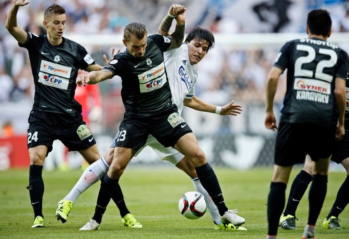 EL, FC Kodaň-Jablonec: Ján Greguš (24), Vít Beneš (24) - Federico Santander