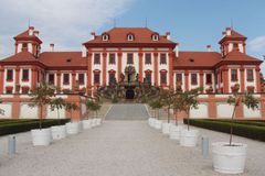 Stát prodává diplomatický komplex v pražské Troji