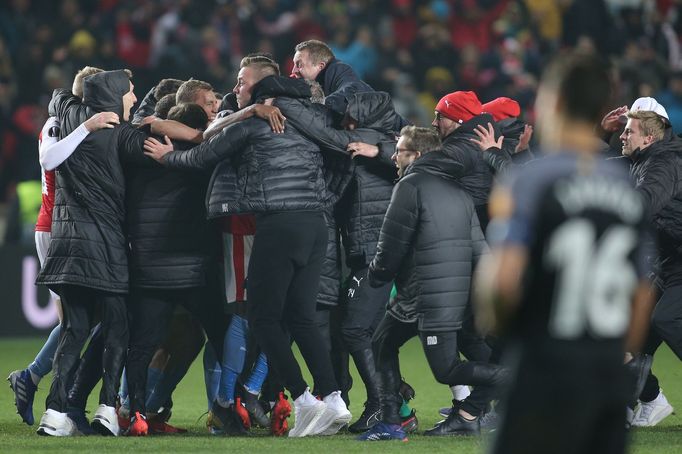 Slávisté slaví postup v odvetě osmifinále Evropské ligy Slavia Praha - FC Sevilla