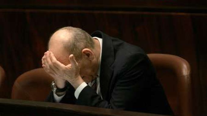 Mluví Olmert pravdu? Nevěří mu 70 procent Izraelců