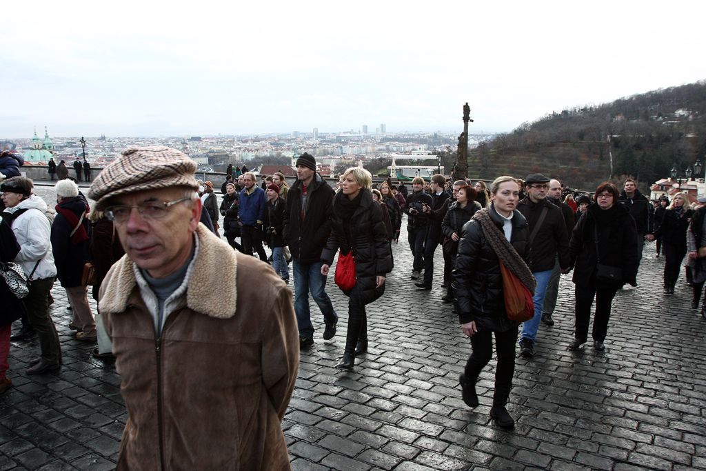 Smuteční průvod s ostatky Václava Havla