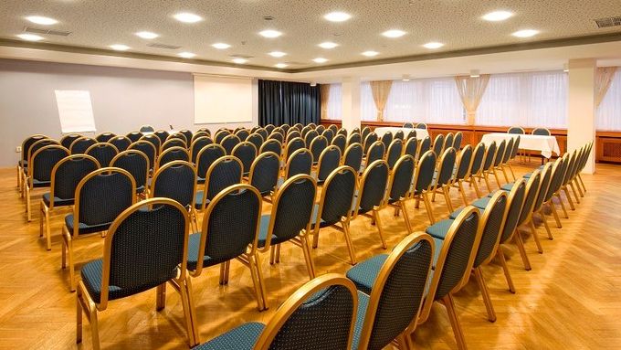 Konferenční místnost hotelu Gomel