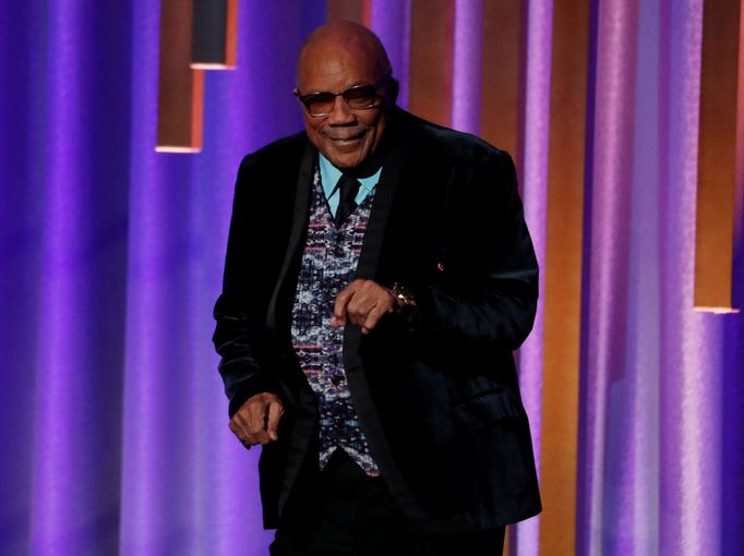 Hudebník Quincy Jones v roce 2018 na předávání cen Governors Awards.