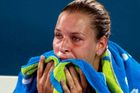 6:0, 6:0. Radwaňská ve finále rozplakala Cibulkovou