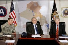 Bush chce více peněz pro armádu