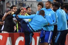 Evru stál blikanec místo v Marseille, v pohárech si nezahraje do konce sezony
