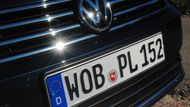 Testovací auta přivezli do Barcelony z hlavního města automobilů v Německa, z Wolfsburgu