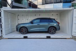 Nové Audi vyjelo z kontejneru. Přiváží neobvyklé ovládání a pořádně chytrá světla