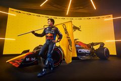 Red Bull nechce experimentovat. Pérez zůstane po boku Verstappena další dva roky