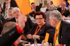 Marie Benešová nebyla delegátkou sjezdu. Sleduje hlasování o tom, že místopředsedkyni nakonec bude volit výkonný výbor strany.