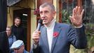 Andrej Babiš při první cestě za voliči po oznámení kandidatury na prezidenta.