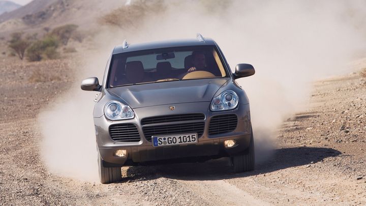 SUV, která měnila historii. Porsche před 20 lety ukázalo Cayenne a spustilo lavinu; Zdroj foto: Porsche