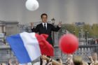Sarkozyho osud mají ve svých rukou voliči Le Penové