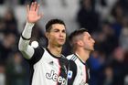 CR7 versus tým. Hráče Juventusu vytáčí Ronaldovo papalášství, vykázali ho z šatny