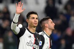 CR7 versus tým. Hráče Juventusu vytáčí Ronaldovo papalášství, vykázali ho z šatny