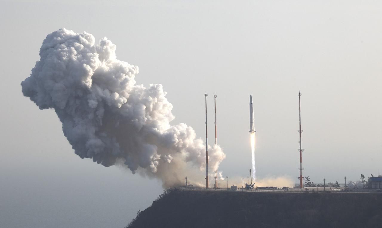 Jižní Korea napotřetí vynesla satelit na oběžnou dráhu