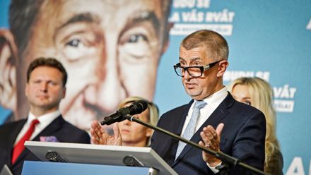 Pověření Babiše? Zcela zbytečné, Zeman má postupovat v duchu ústavy, říká Michálek