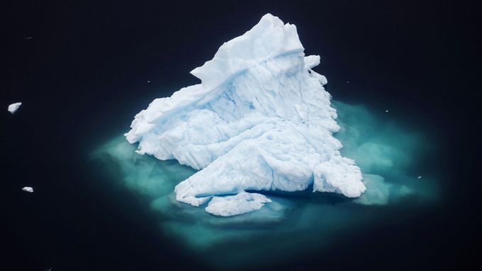 Obrazem: Magické snímky ledovců. Odlamují se z nich kusy velké jako dolní Manhattan
