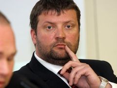 Transport Minister Aleš Řebíček won´t say much about Hodač´s