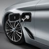 BMW řady 5 7. generace - plug-in
